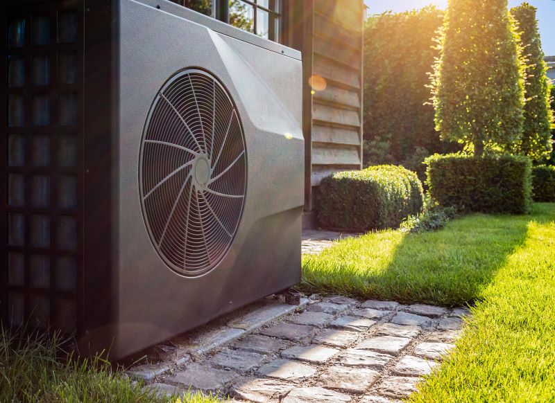 outdoor heat pump
