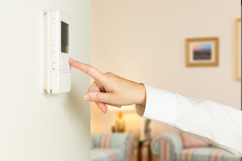 4 Hidden Issues Caused By Your Brooksville, FL Thermostat